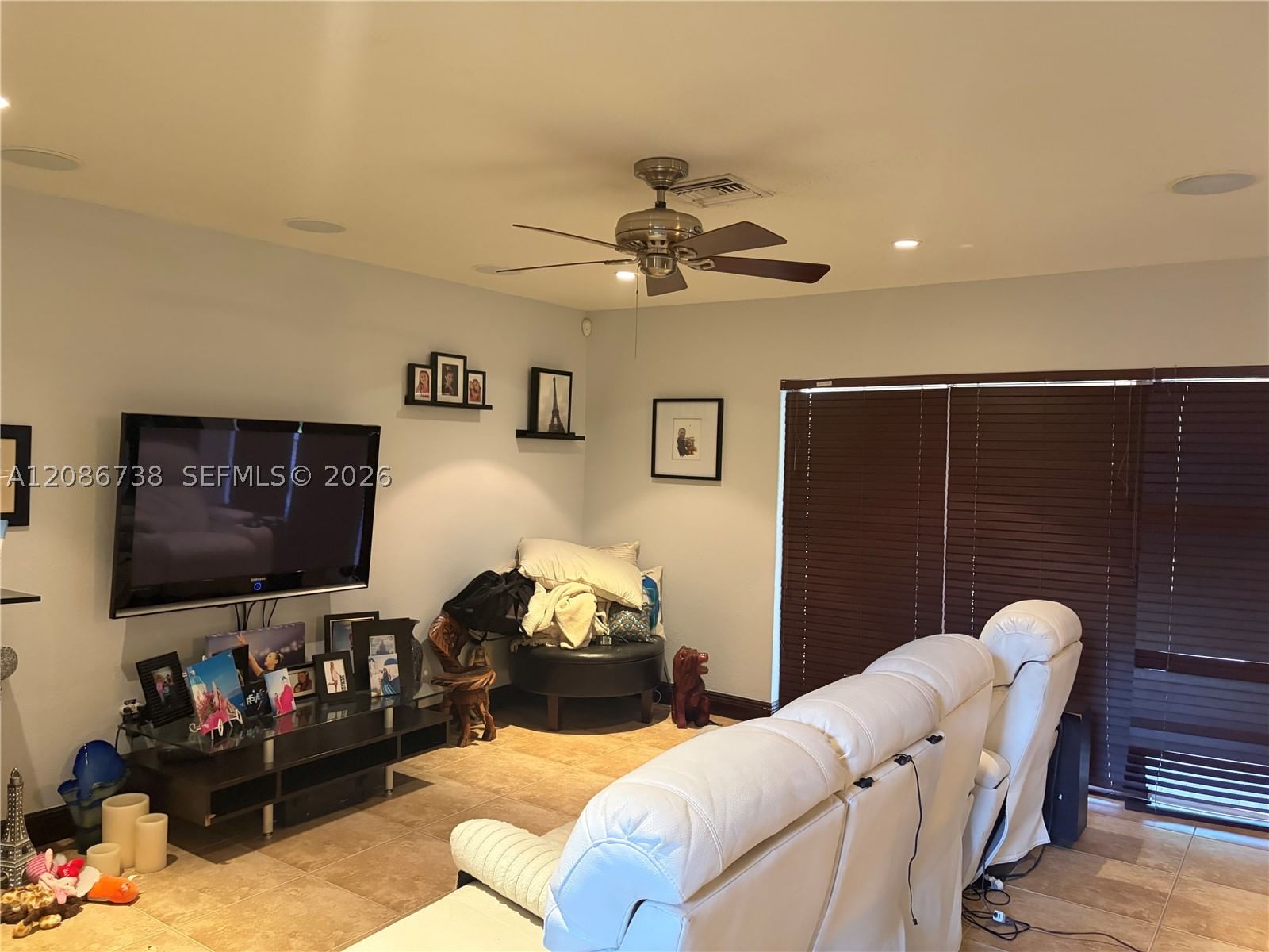 Real estate property located at 4300 153rd Ave, Broward, Replat Of Country Lakes, Miramar, FL