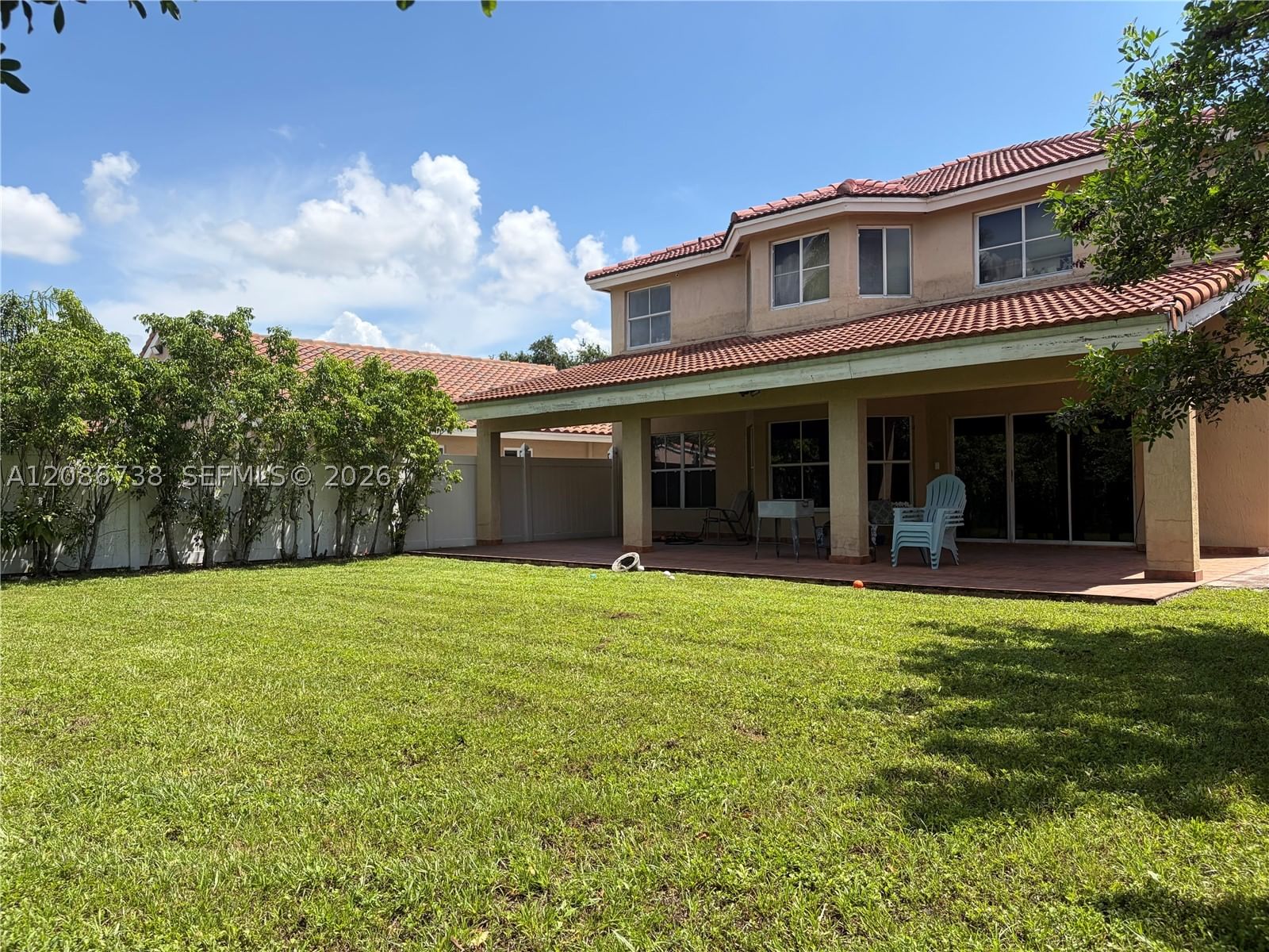 Real estate property located at 4300 153rd Ave, Broward, Replat Of Country Lakes, Miramar, FL
