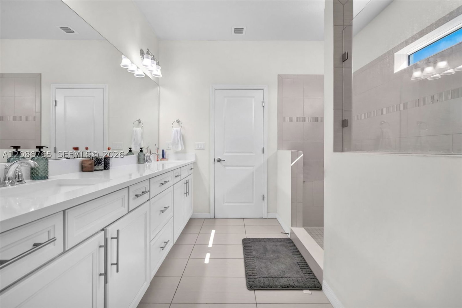 Real estate property located at 1487 Pongam Ter, Broward, Hillcrest Country Club So, Hollywood, FL