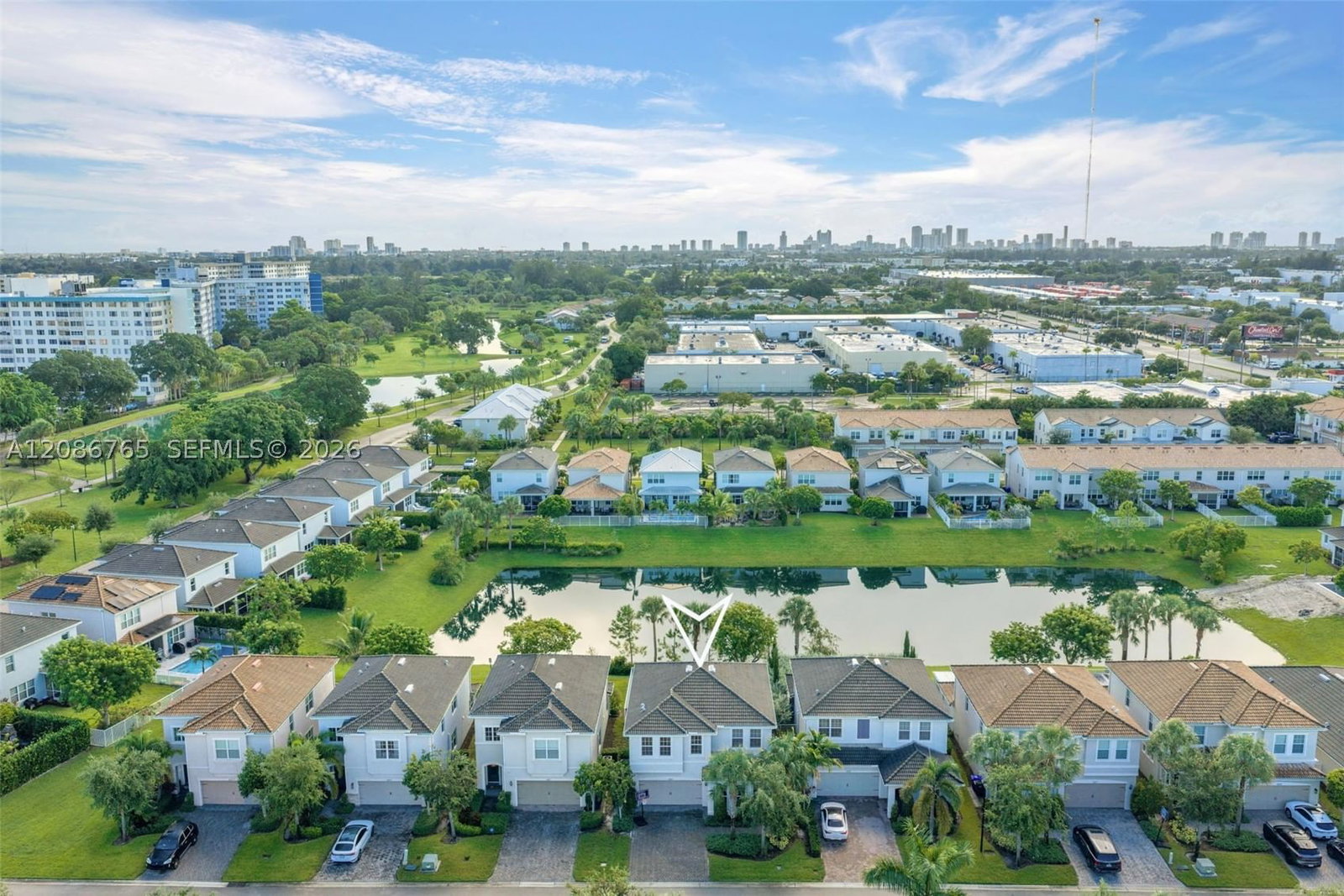 Real estate property located at 1487 Pongam Ter, Broward, Hillcrest Country Club So, Hollywood, FL