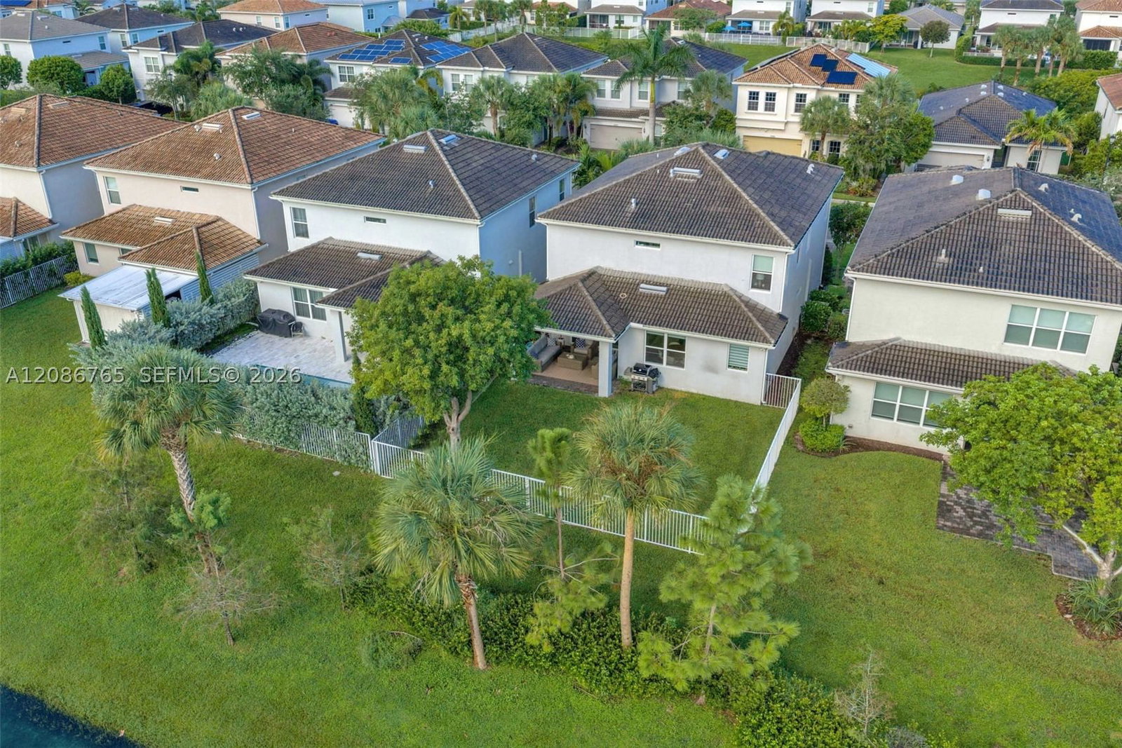 Real estate property located at 1487 Pongam Ter, Broward, Hillcrest Country Club So, Hollywood, FL
