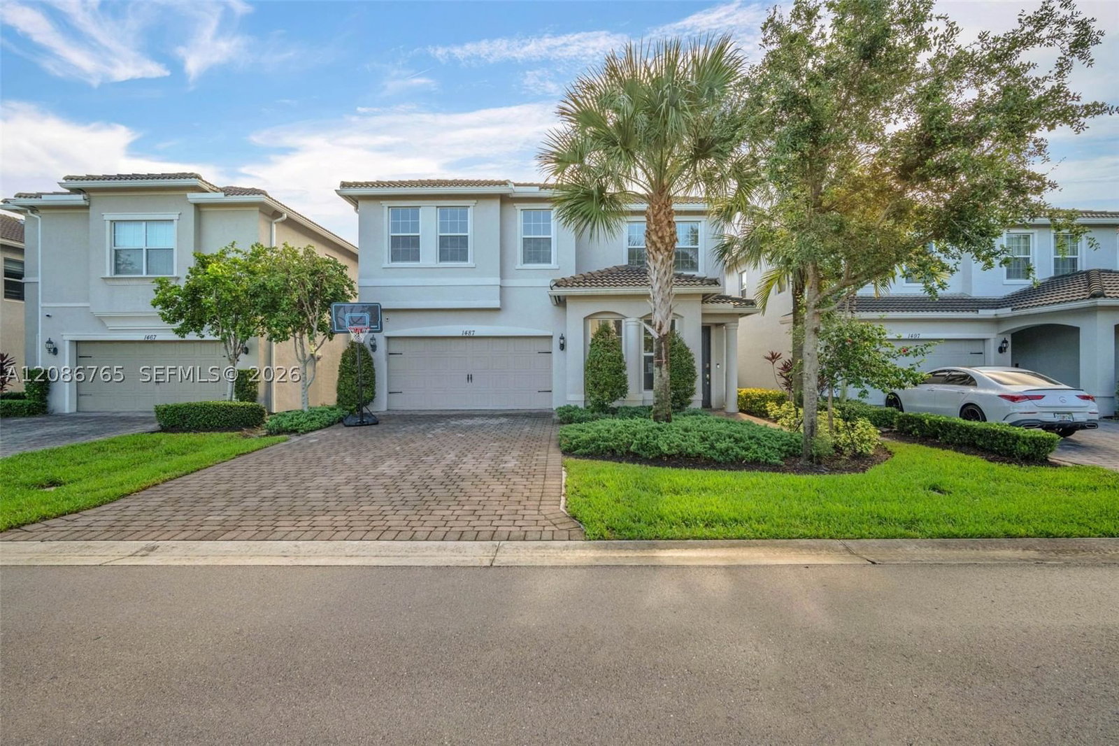 Real estate property located at 1487 Pongam Ter, Broward, Hillcrest Country Club So, Hollywood, FL