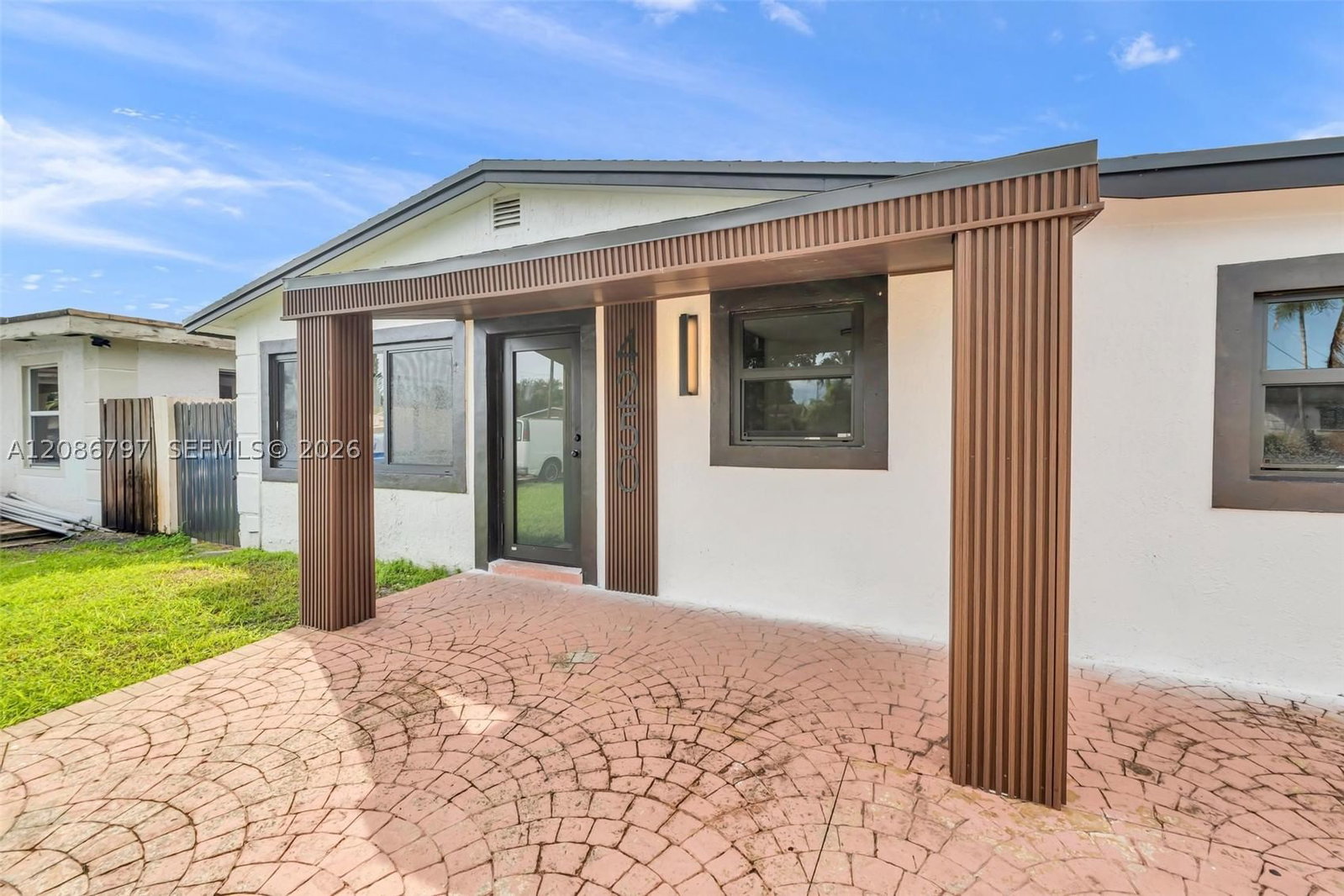 Real estate property located at 4250 24th St, Broward, Carver Ranches, West Park, FL