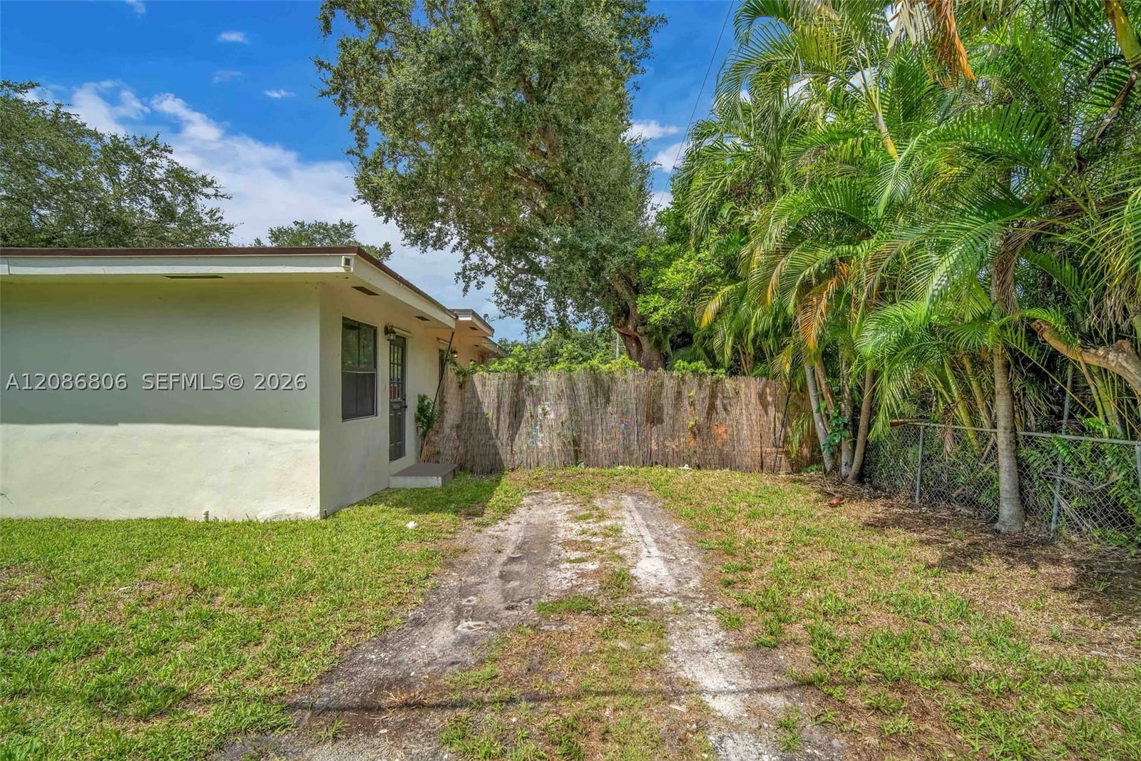 Real estate property located at 2395 184th Ter, Miami-dade, Riverdale, North Miami Beach, FL