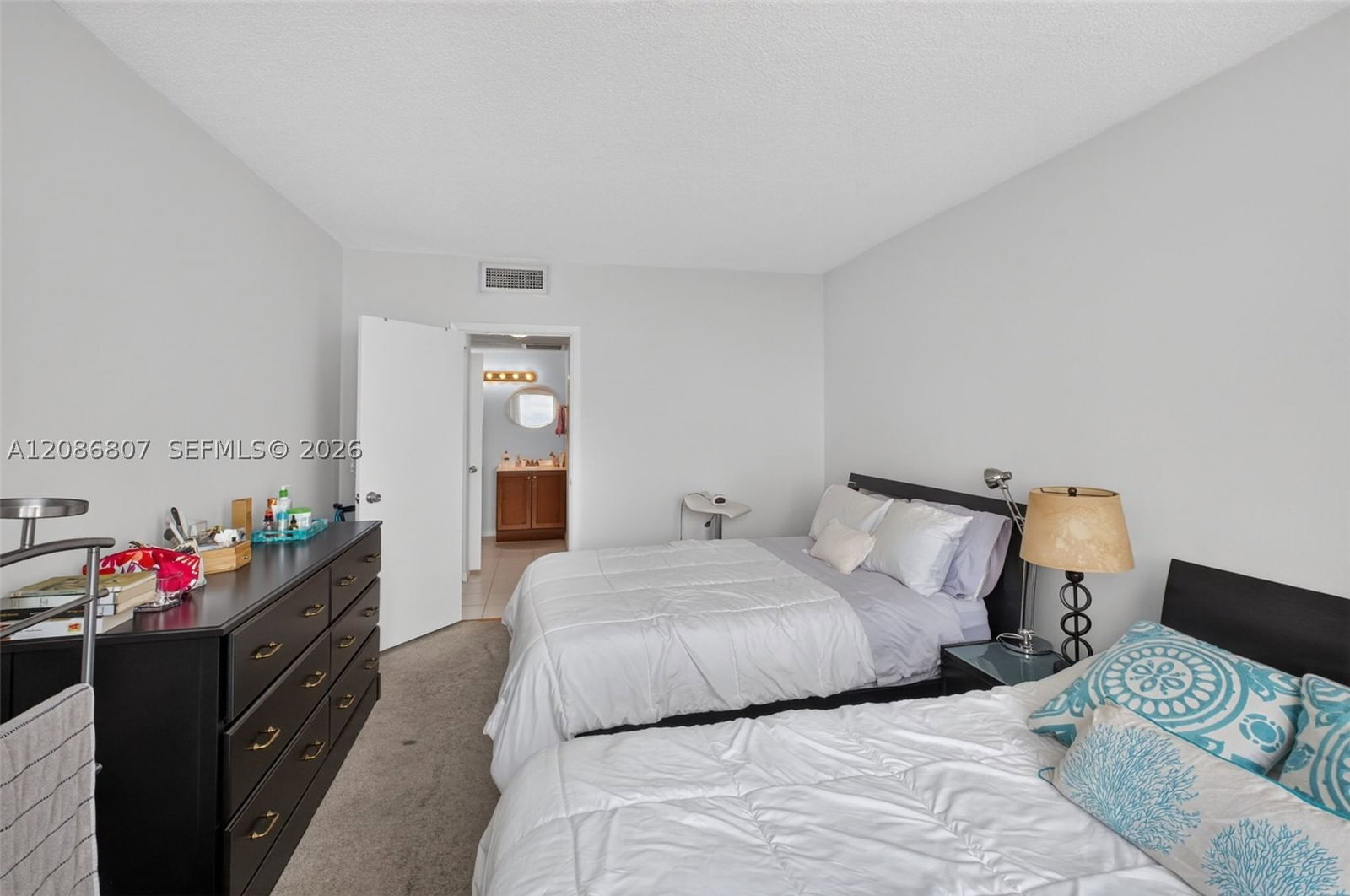 Real estate property located at 500 Bayview Dr #1420, Miami-dade, Arlen House West Condo, Sunny Isles Beach, FL