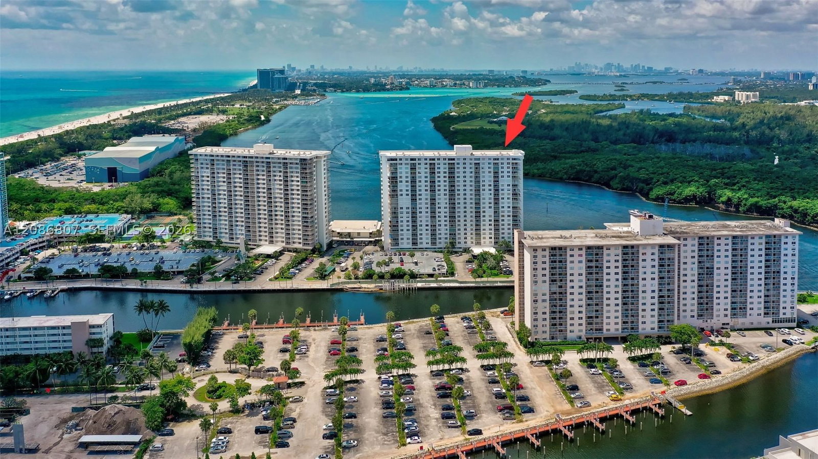 Real estate property located at 500 Bayview Dr #1420, Miami-dade, Arlen House West Condo, Sunny Isles Beach, FL