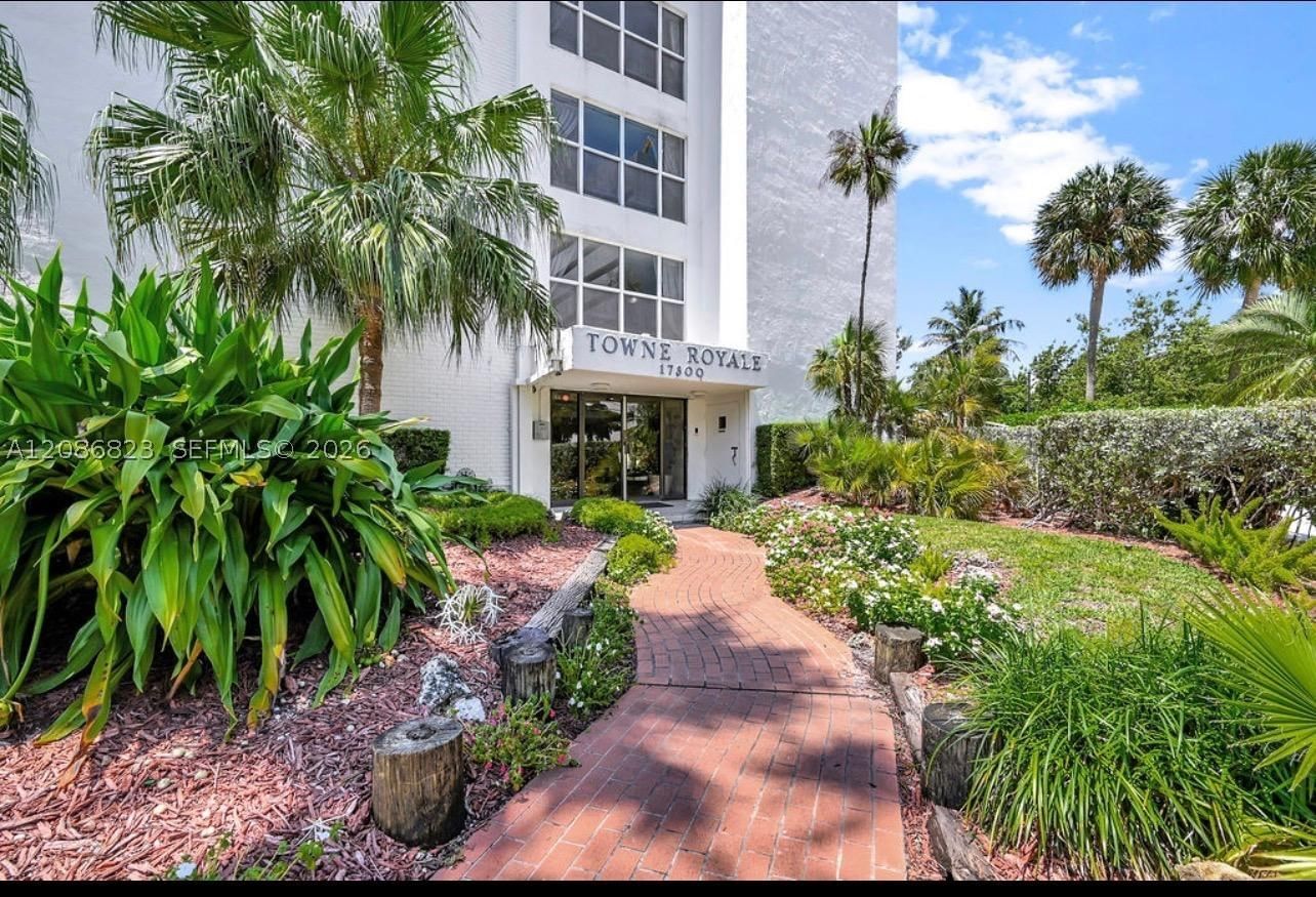 Real estate property located at 17800 Atlantic Blvd #204, Miami-dade, Towne Royale Condo, Sunny Isles Beach, FL