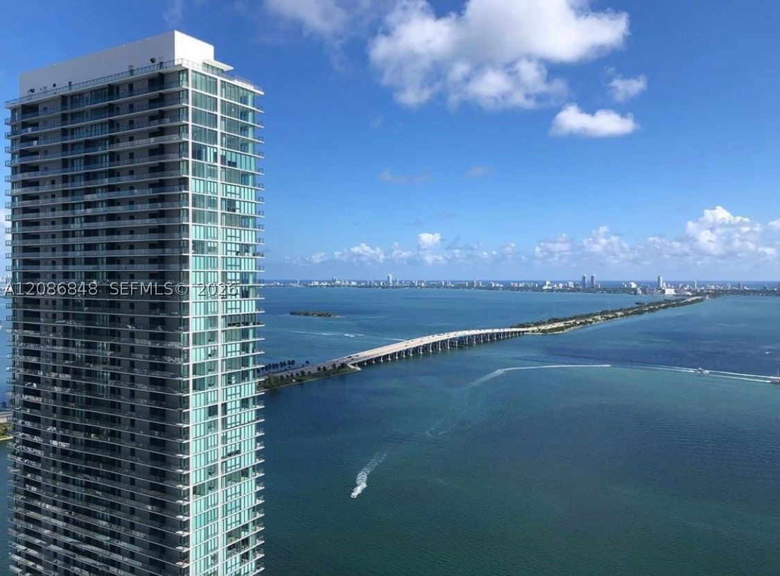 Real estate property located at 480 31st St #3501, Miami-dade, Gran Paraiso Condo, Miami, FL
