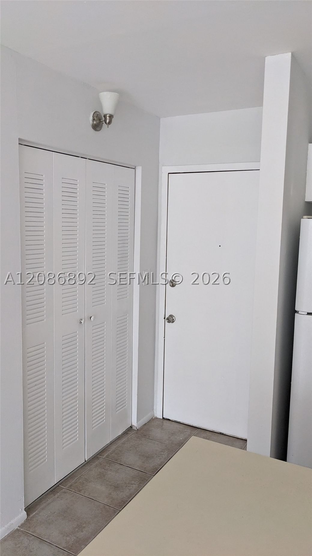 Real estate property located at 2701 Riverside Dr #206-B, Broward, Coral Springs Tower Club, Coral Springs, FL