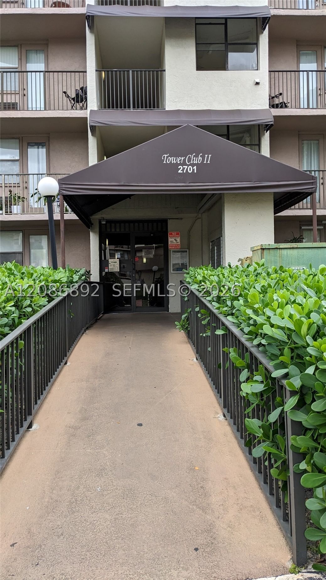 Real estate property located at 2701 Riverside Dr #206-B, Broward, Coral Springs Tower Club, Coral Springs, FL