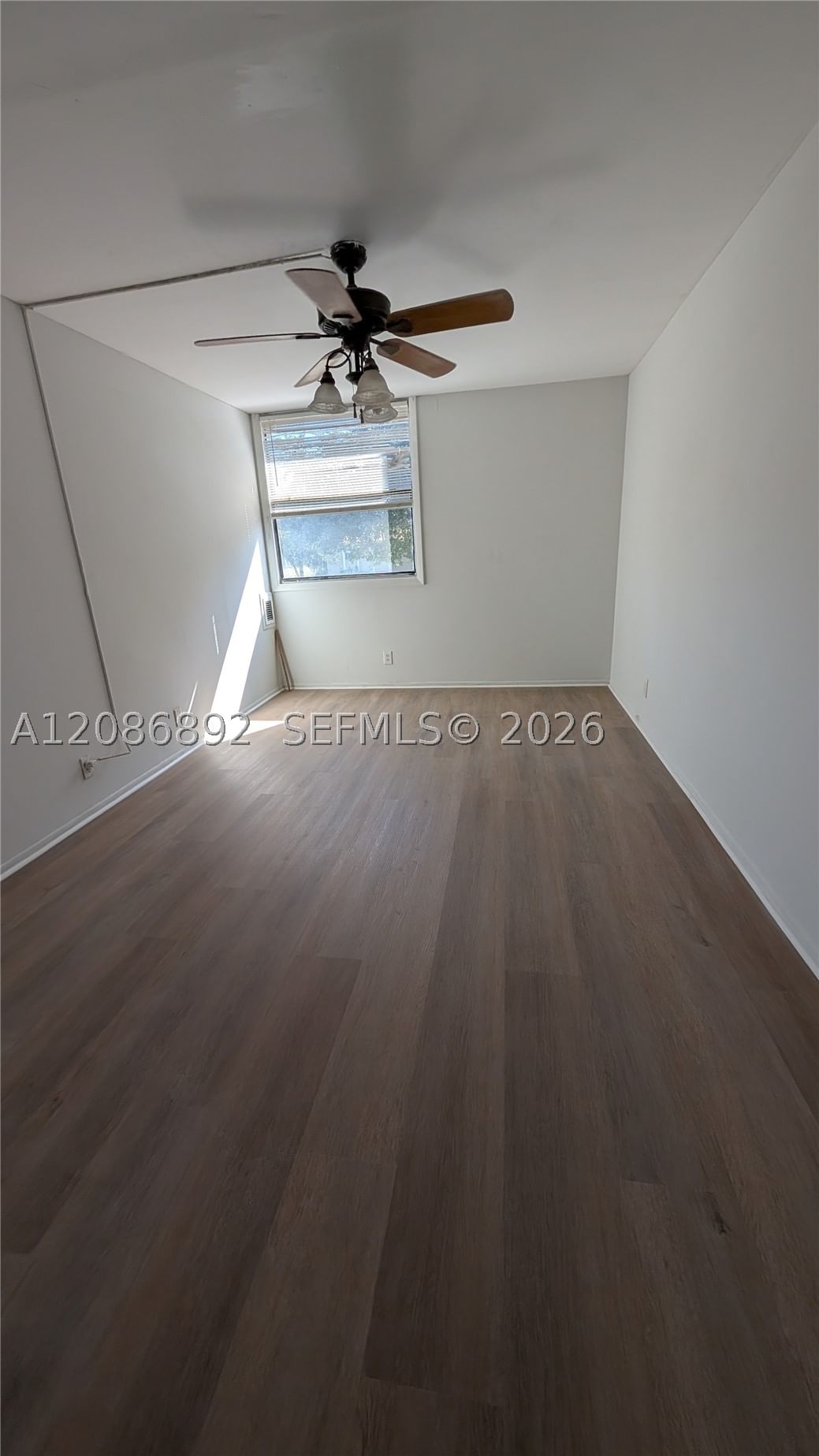 Real estate property located at 2701 Riverside Dr #206-B, Broward, Coral Springs Tower Club, Coral Springs, FL