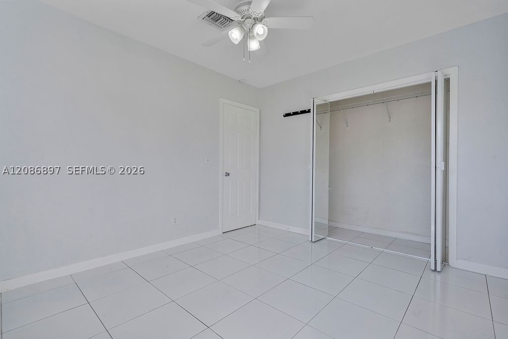 Real estate property located at 2475 214th St, Miami-dade, Highland Lakes, Aventura, FL