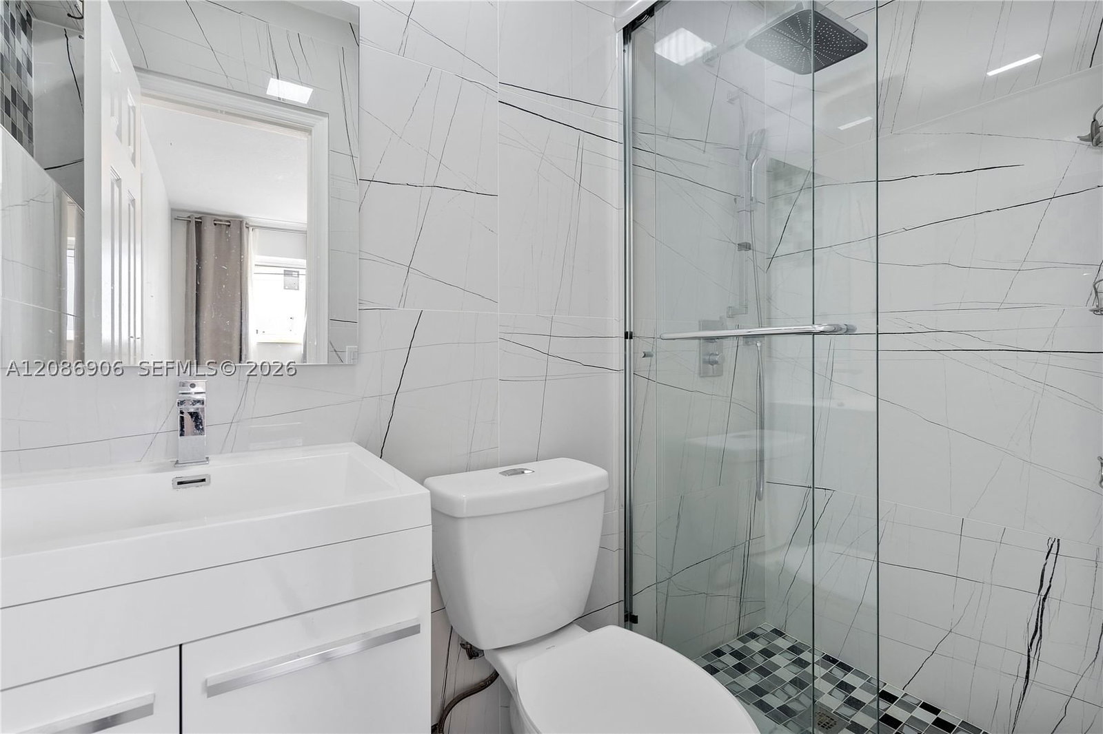 Real estate property located at 2505 214th St, Miami-dade, Highland Lakes, Aventura, FL
