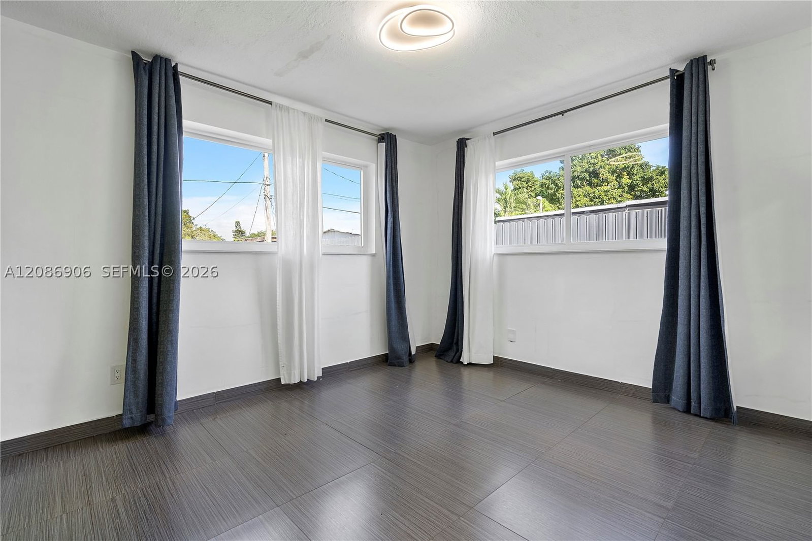 Real estate property located at 2505 214th St, Miami-dade, Highland Lakes, Aventura, FL