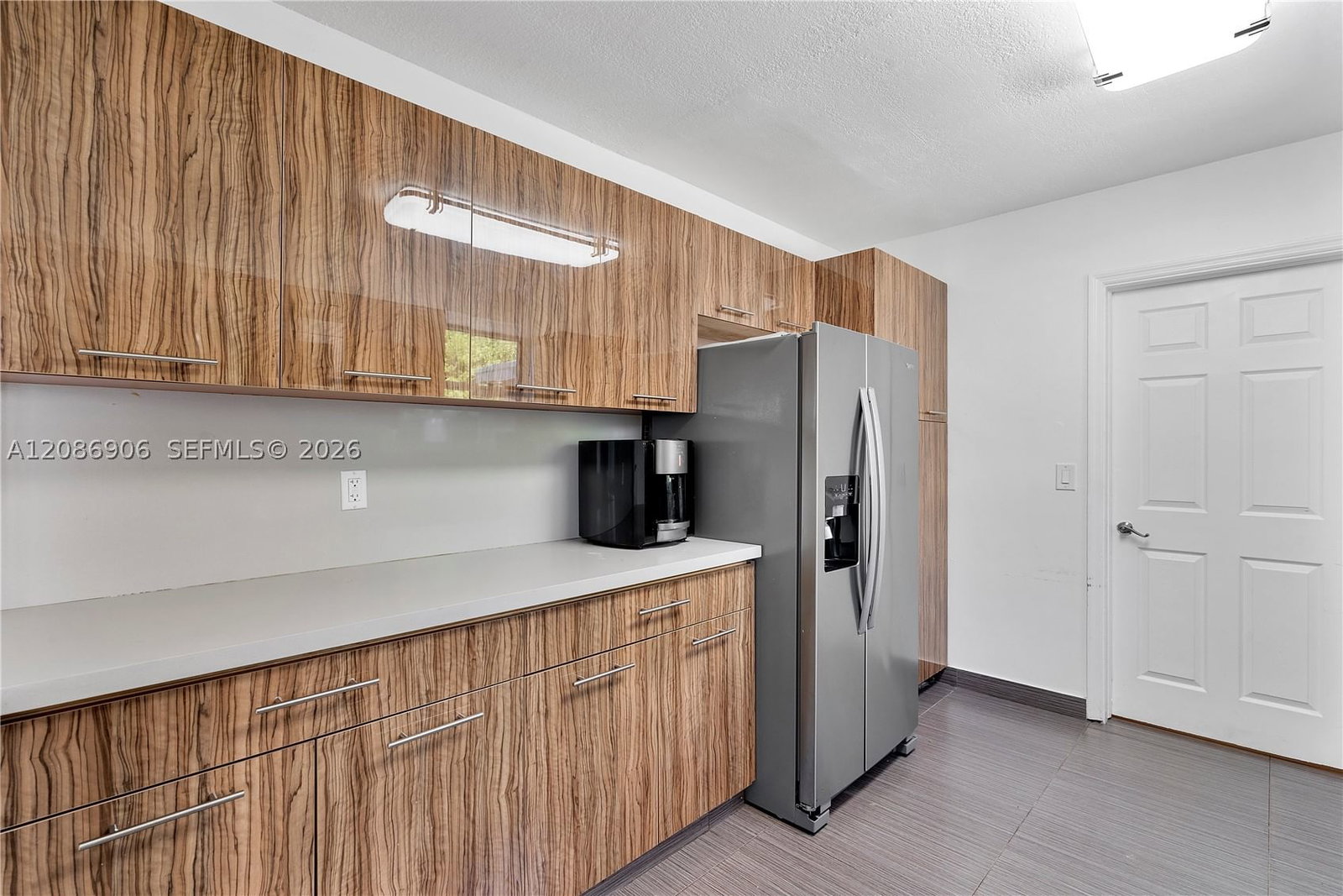 Real estate property located at 2505 214th St, Miami-dade, Highland Lakes, Aventura, FL