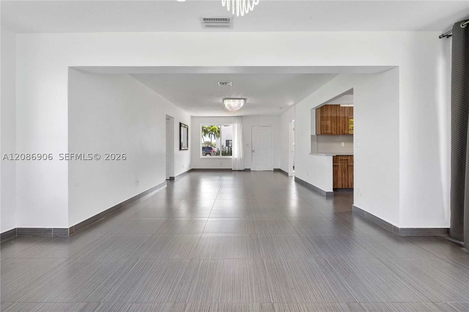 Real estate property located at 2505 214th St, Miami-dade, Highland Lakes, Aventura, FL