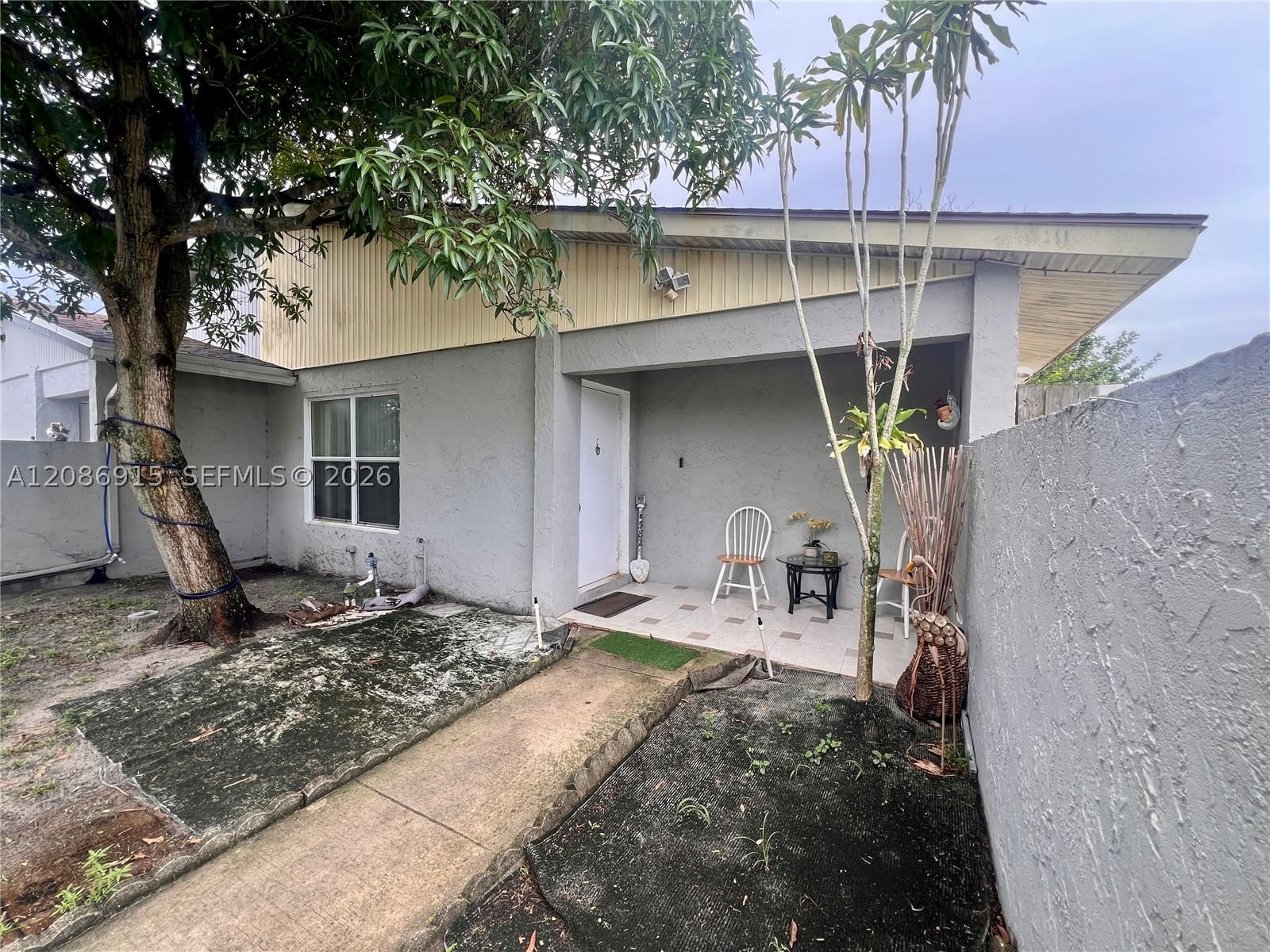 Real estate property located at 5822 Albert Rd, Palm Beach, Knollwood Club Condo, West Palm Beach, FL