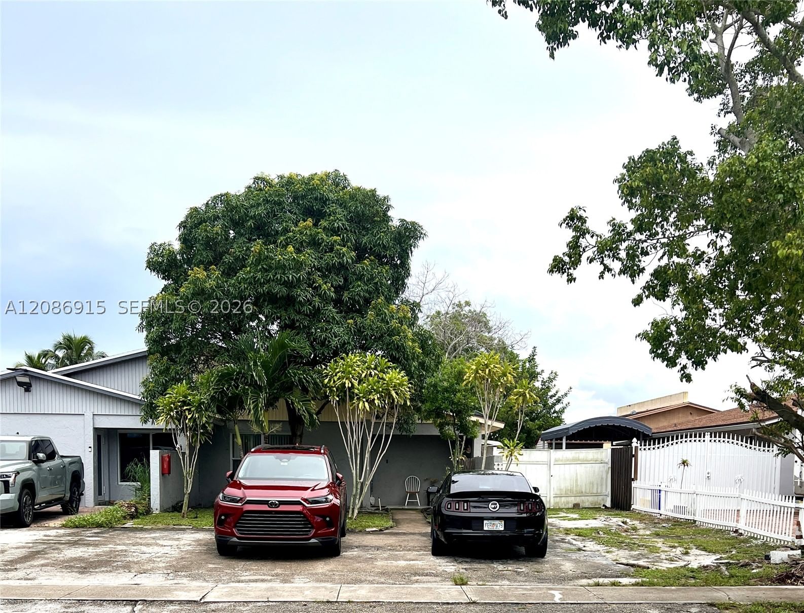 Real estate property located at 5822 Albert Rd, Palm Beach, Knollwood Club Condo, West Palm Beach, FL