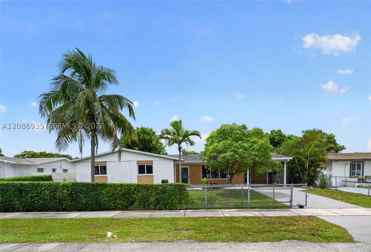 Real estate property located at 19920 118th Pl, Miami-dade, South Miami Heights Addn, Miami, FL