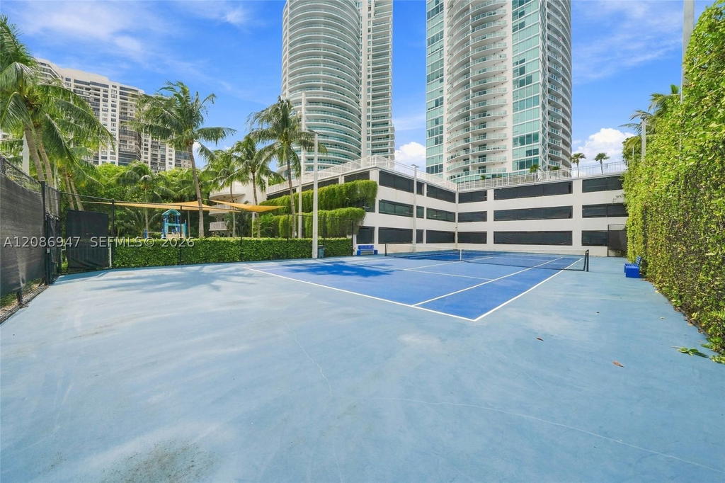 Real estate property located at 2101 Brickell Ave #3107, Miami-dade, Skyline On Brickell Condo, Miami, FL