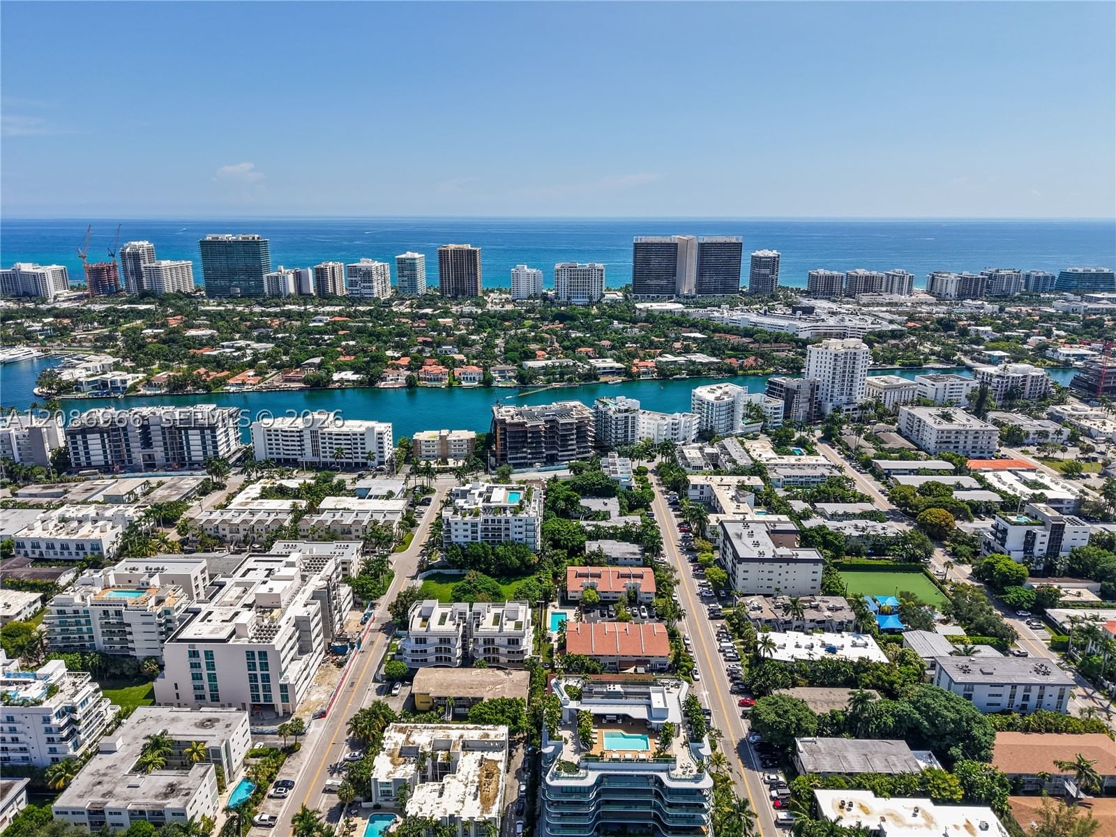 Real estate property located at 9901 W Bay Harbor Dr #503, Miami-dade, Alana Bay Harbor Dr, Bay Harbor Islands, FL