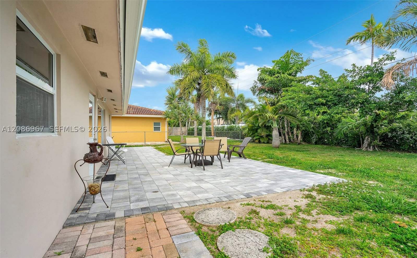 Real estate property located at 1031 14th Dr, Broward, Floresta Estates, Deerfield Beach, FL