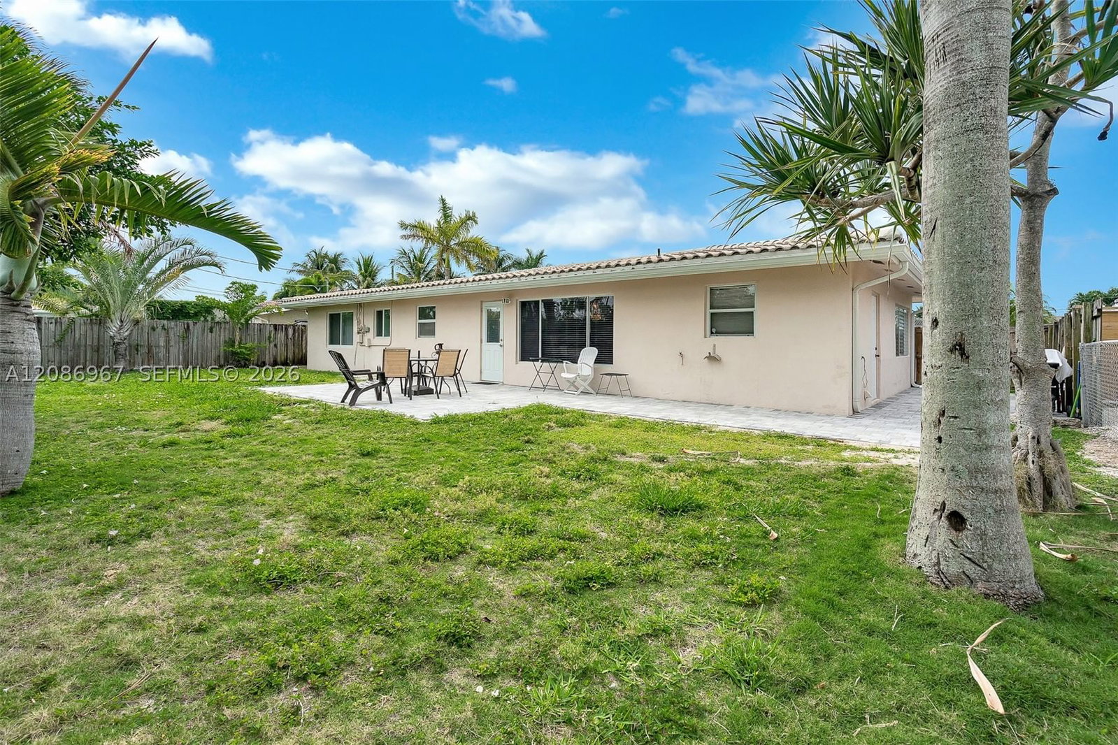 Real estate property located at 1031 14th Dr, Broward, Floresta Estates, Deerfield Beach, FL
