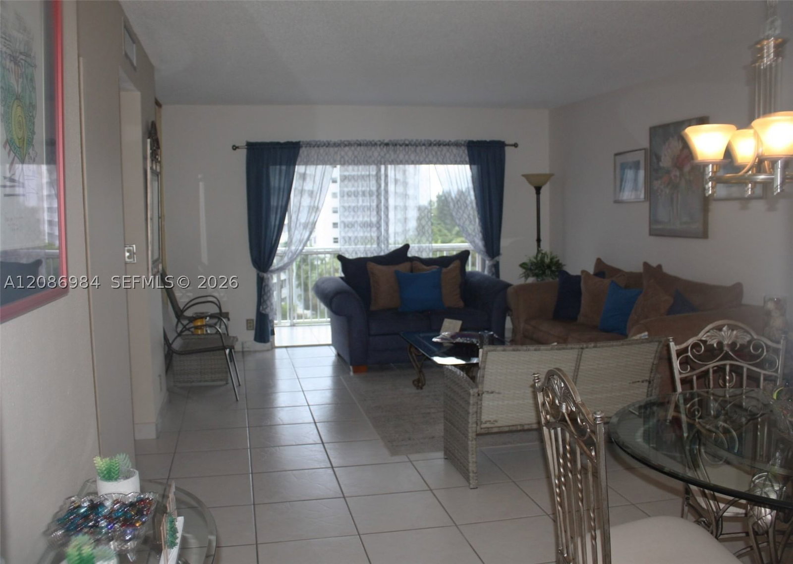 Real estate property located at 4200 Hillcrest Dr #618, Broward, Hillcrest East No 24 Cond, Hollywood, FL