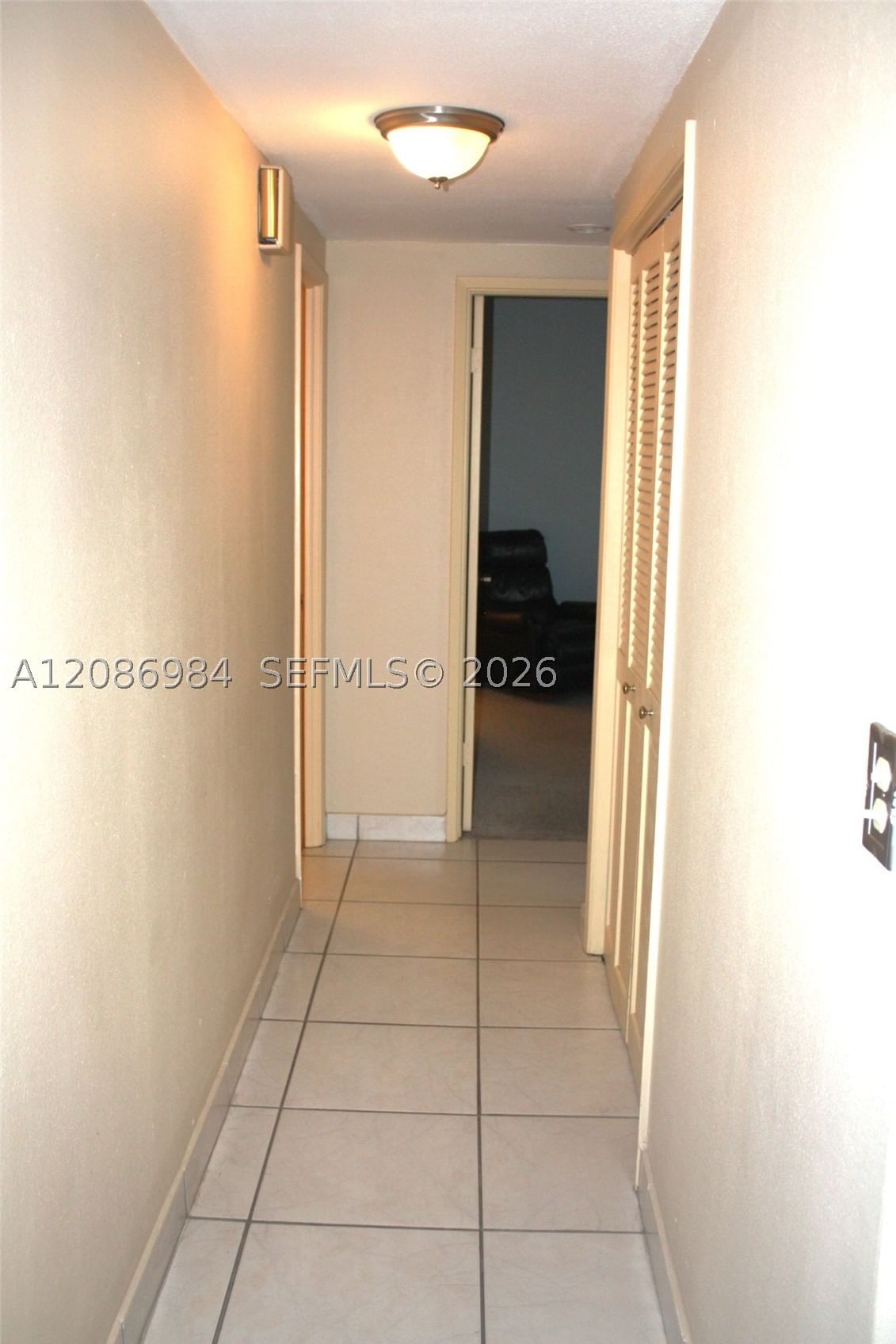 Real estate property located at 4200 Hillcrest Dr #618, Broward, Hillcrest East No 24 Cond, Hollywood, FL