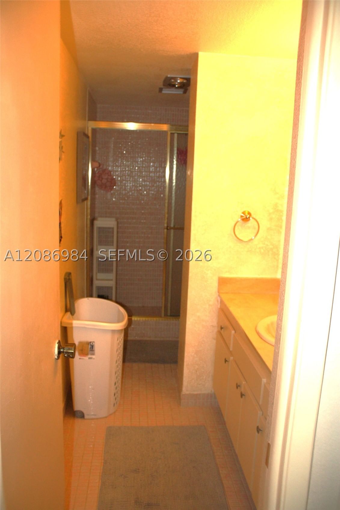 Real estate property located at 4200 Hillcrest Dr #618, Broward, Hillcrest East No 24 Cond, Hollywood, FL