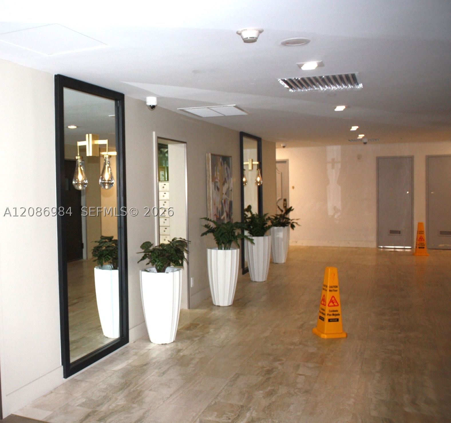 Real estate property located at 4200 Hillcrest Dr #618, Broward, Hillcrest East No 24 Cond, Hollywood, FL