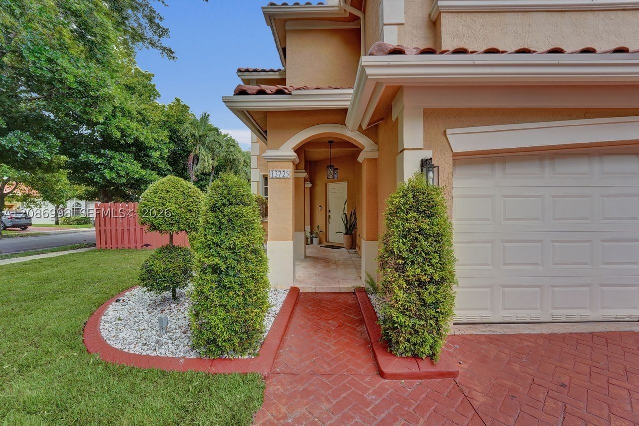 Real estate property located at 13725 50th Ct, Broward, Santorini At Vizcaya, Miramar, FL