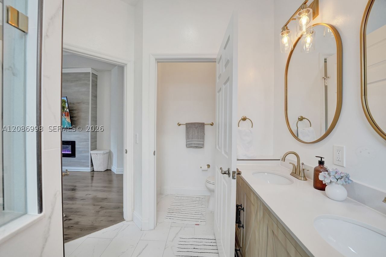 Real estate property located at 13725 50th Ct, Broward, Santorini At Vizcaya, Miramar, FL