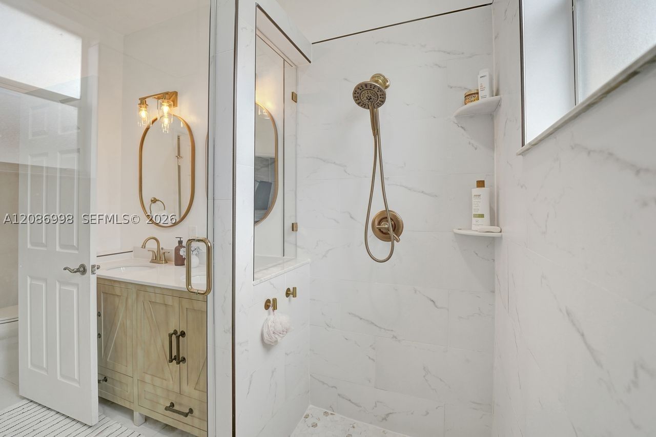 Real estate property located at 13725 50th Ct, Broward, Santorini At Vizcaya, Miramar, FL