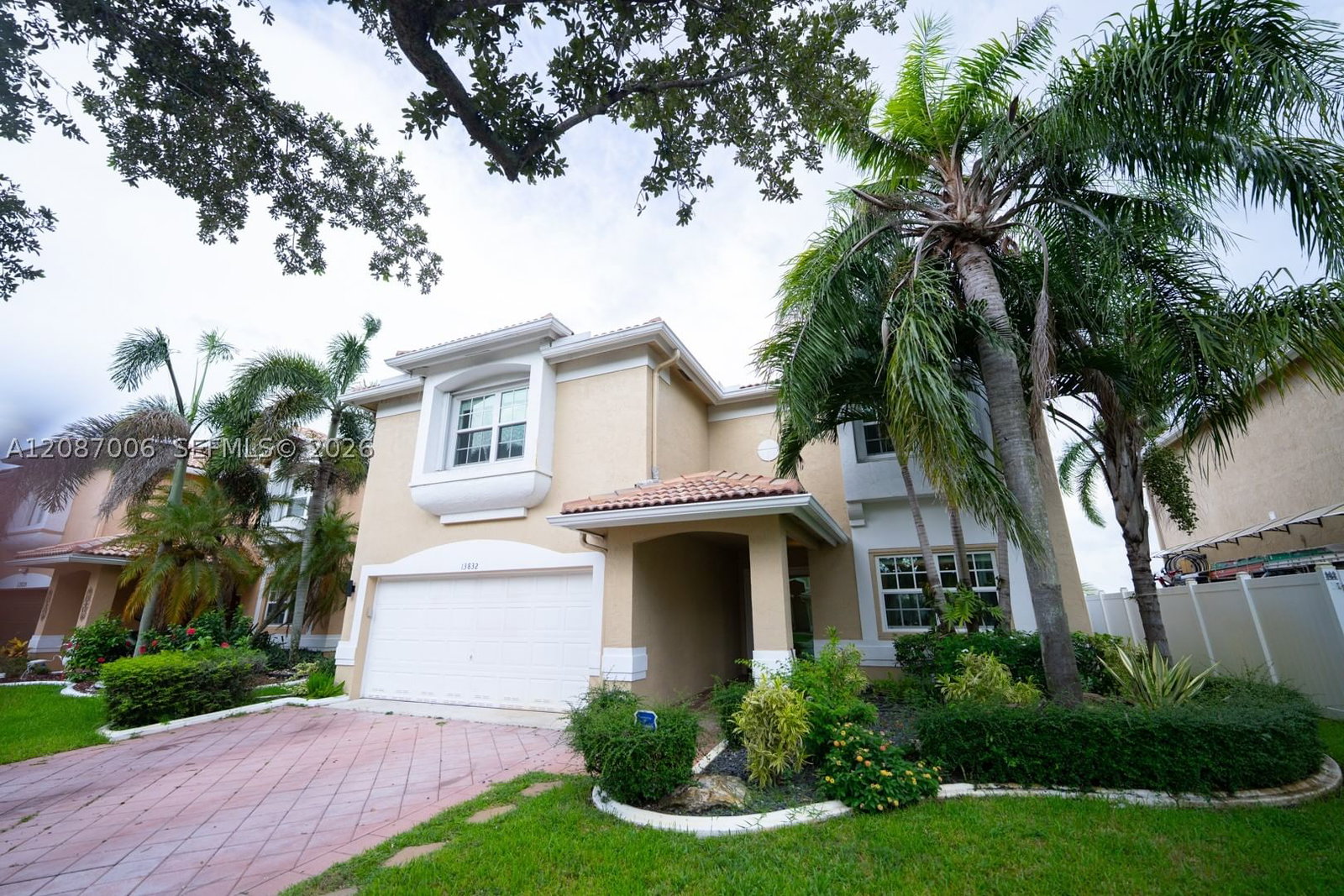 Real estate property located at 13832 22nd St, Broward, Sawgrass Preserve, Sunrise, FL