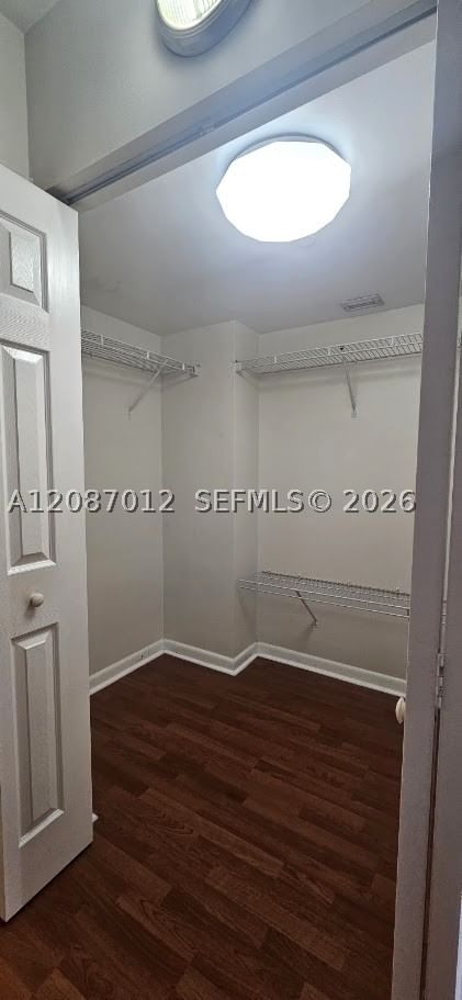 Real estate property located at 3300 191st St LP08, Miami-dade, Parc Central Aventura Sou, Aventura, FL