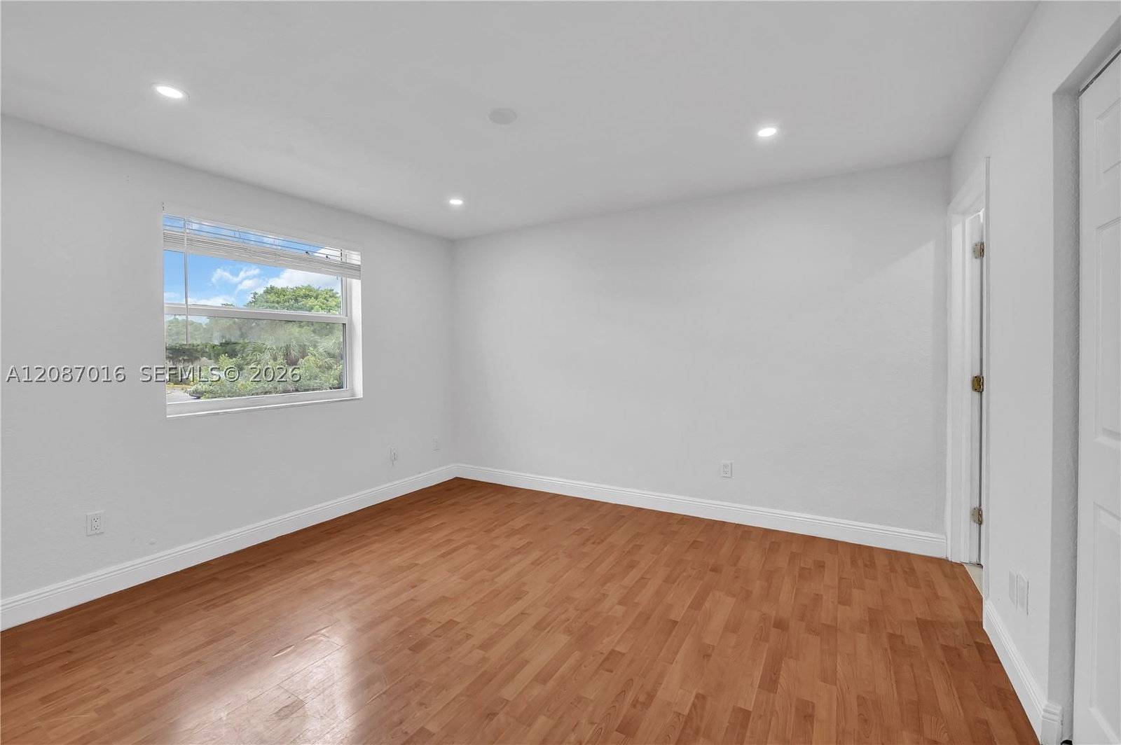 Real estate property located at 10667 45th St #10667, Broward, Colony At Coral Springs, Coral Springs, FL