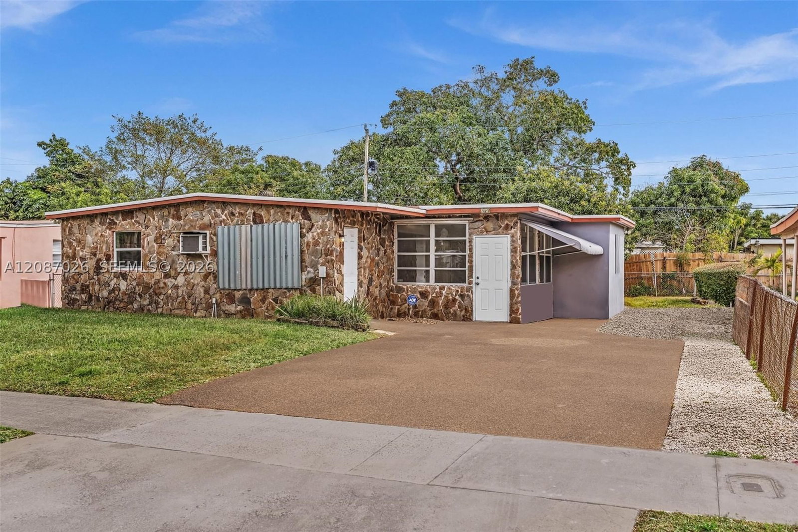 Real estate property located at 1824 25th Ave, Broward, Lauderdale Manor Homesite, Fort Lauderdale, FL