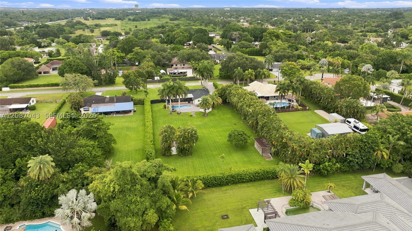 Real estate property located at 13402 29th St, Broward, Fla Fruit Lands Co Sub No, Davie, FL
