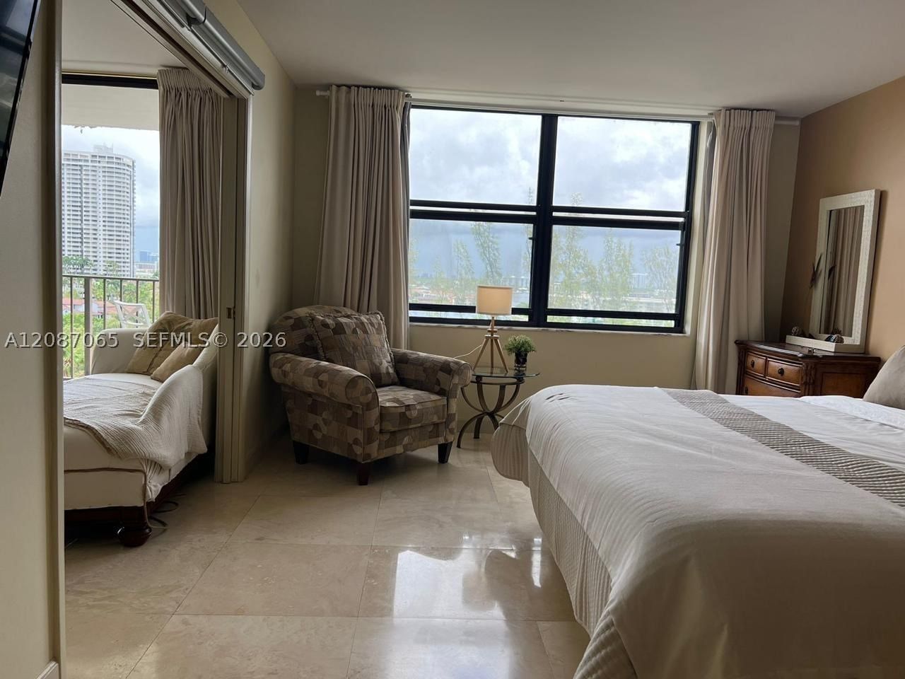Real estate property located at 18151 31st Ct #1005, Miami-dade, The Clipper At Bisc Cove, Aventura, FL