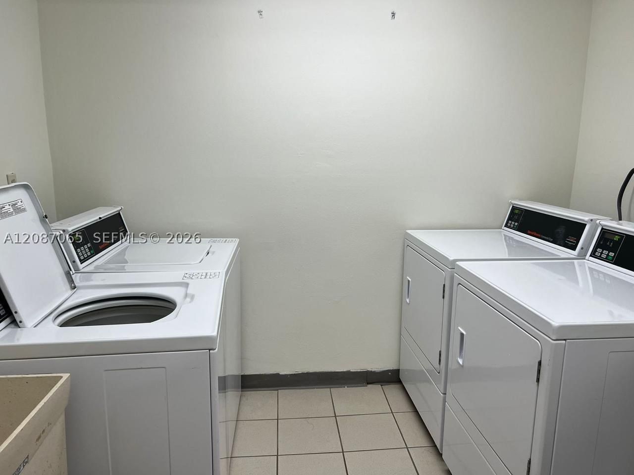 Real estate property located at 18151 31st Ct #1005, Miami-dade, The Clipper At Bisc Cove, Aventura, FL