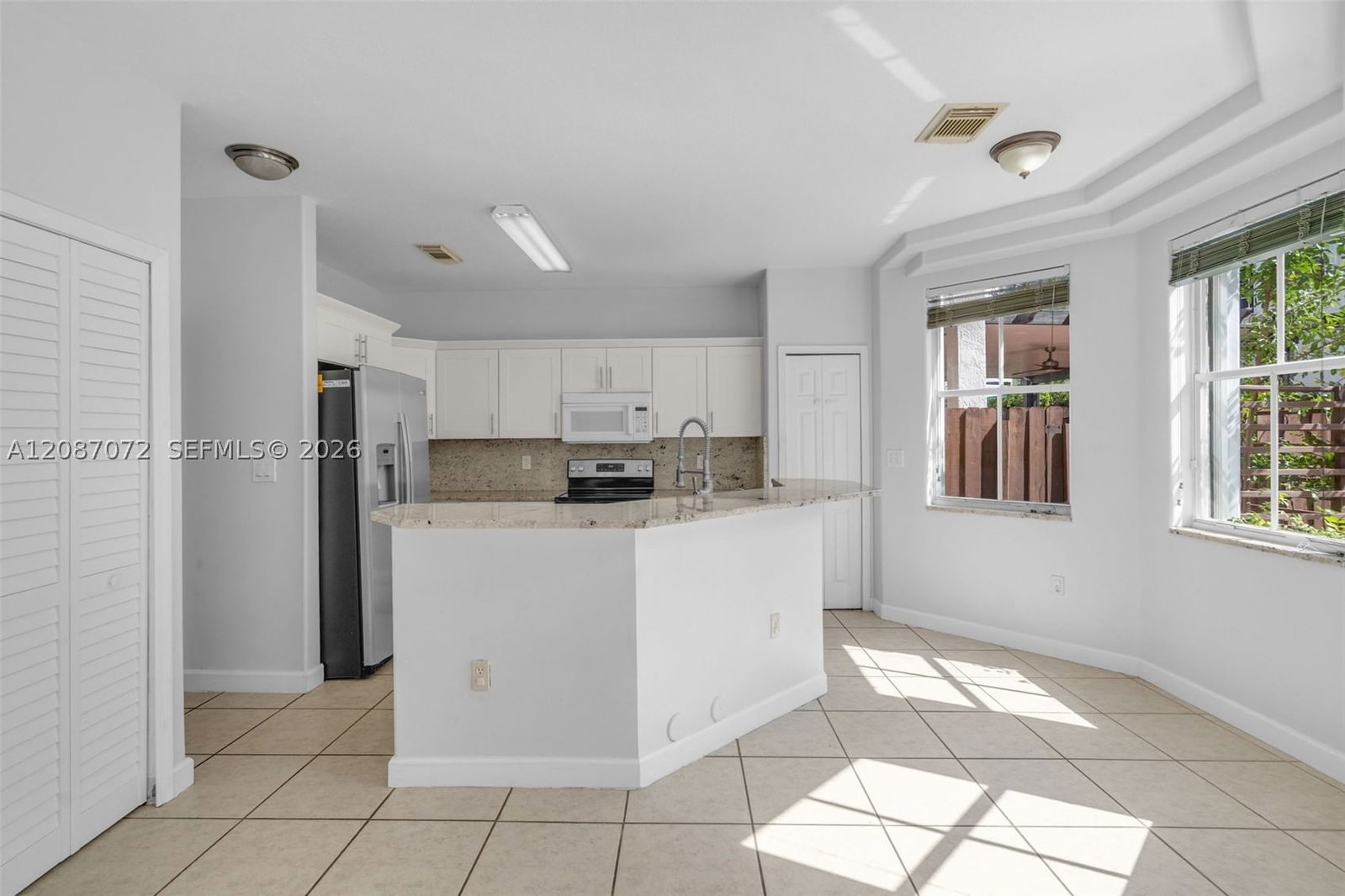 Real estate property located at 4873 107th Path, Miami-dade, Savannah At Doral, Doral, FL