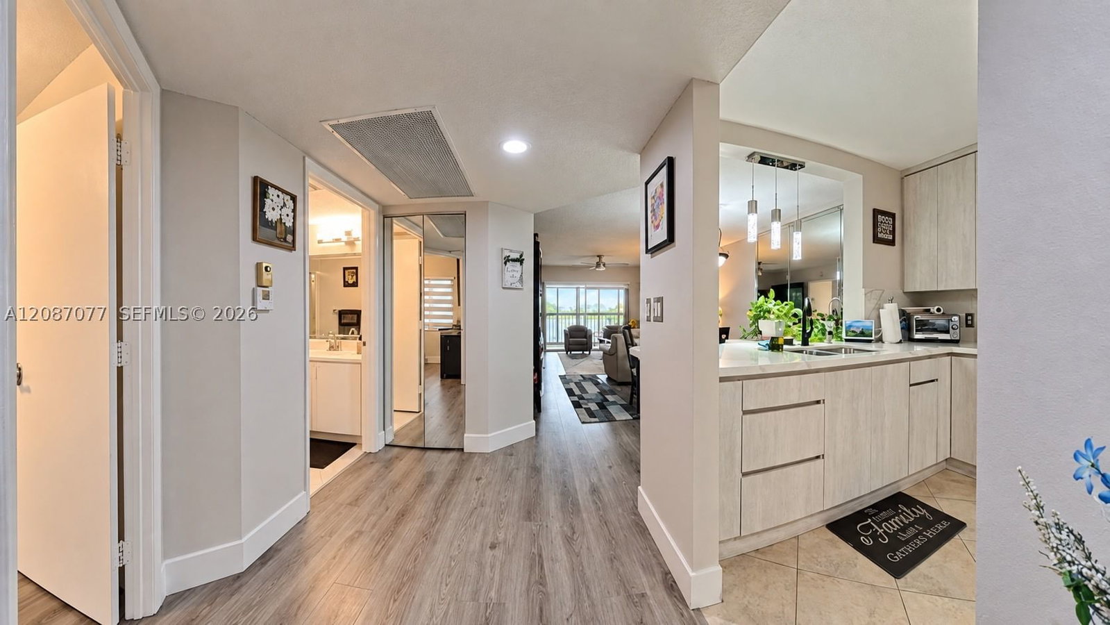 Real estate property located at 1400 137th Ave #305F, Broward, Suffolk At Century Villag, Pembroke Pines, FL