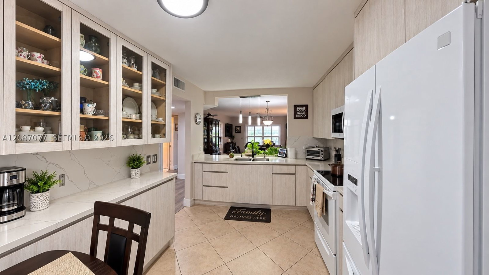 Real estate property located at 1400 137th Ave #305F, Broward, Suffolk At Century Villag, Pembroke Pines, FL