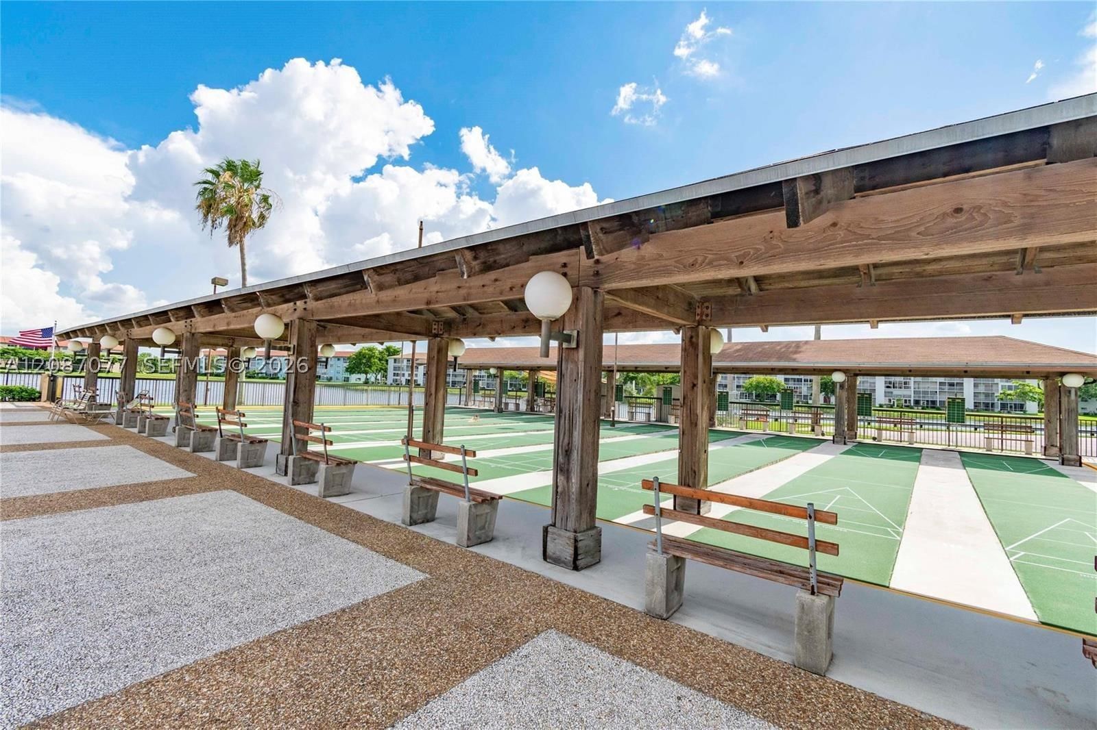 Real estate property located at 1400 137th Ave #305F, Broward, Suffolk At Century Villag, Pembroke Pines, FL