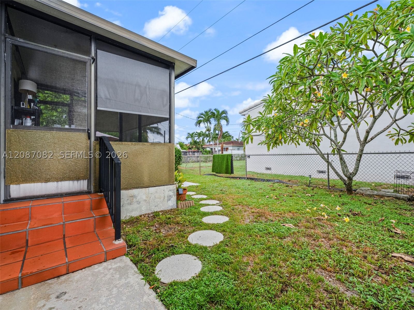 Real estate property located at 5440 7th Ave, Miami-dade, Saratoga Heights Re-sub, Hialeah, FL