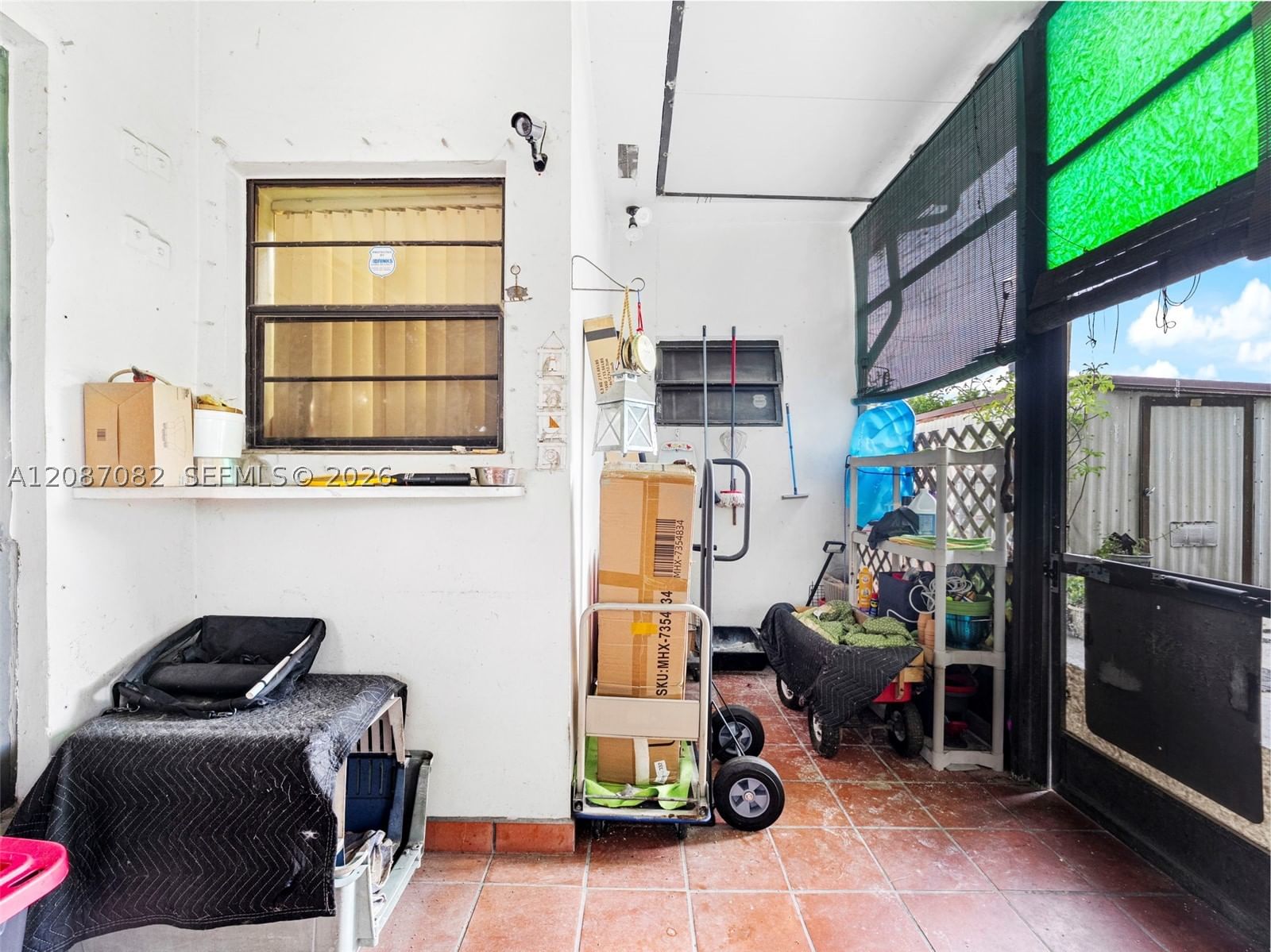 Real estate property located at 5440 7th Ave, Miami-dade, Saratoga Heights Re-sub, Hialeah, FL
