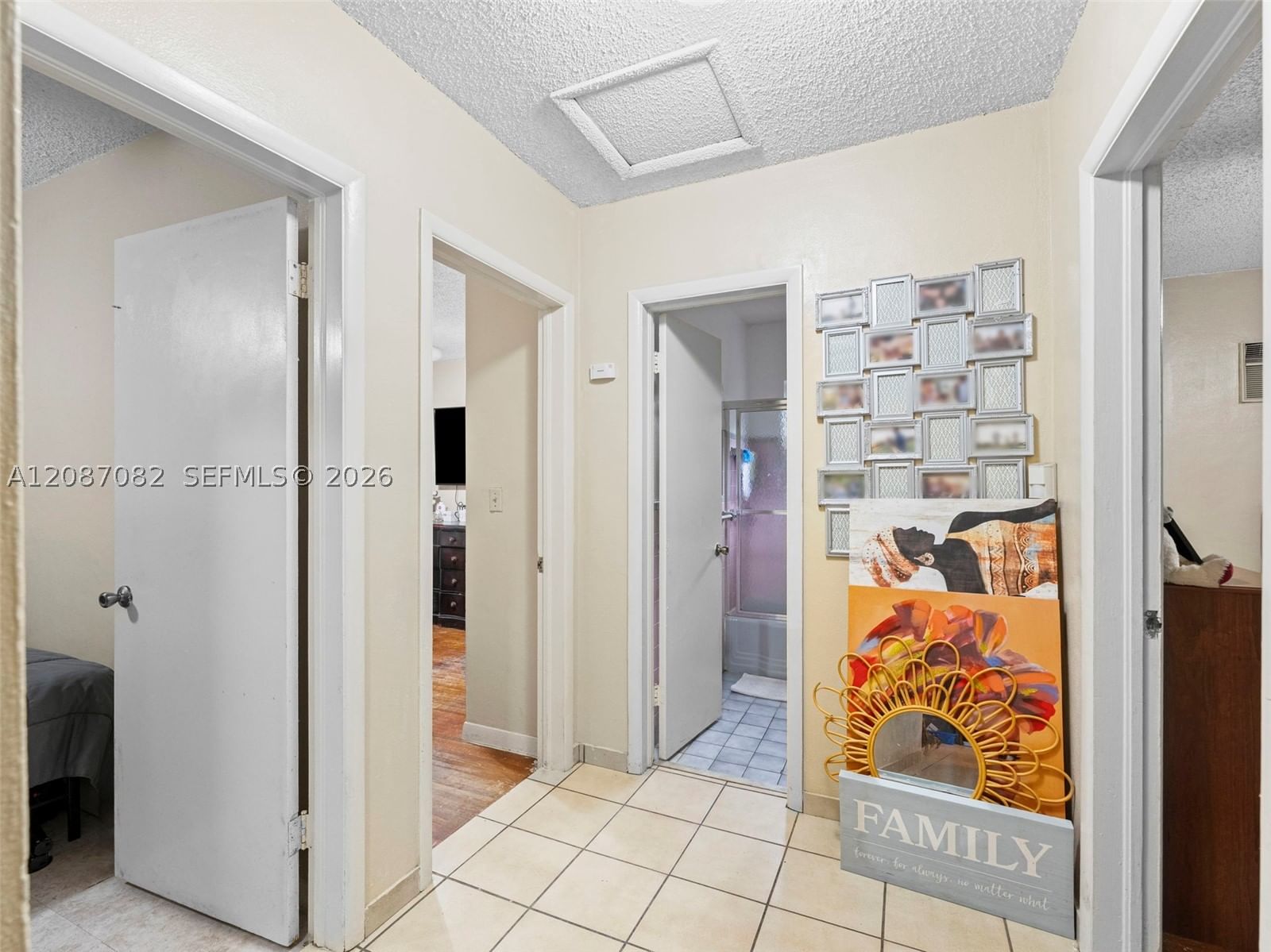 Real estate property located at 5440 7th Ave, Miami-dade, Saratoga Heights Re-sub, Hialeah, FL