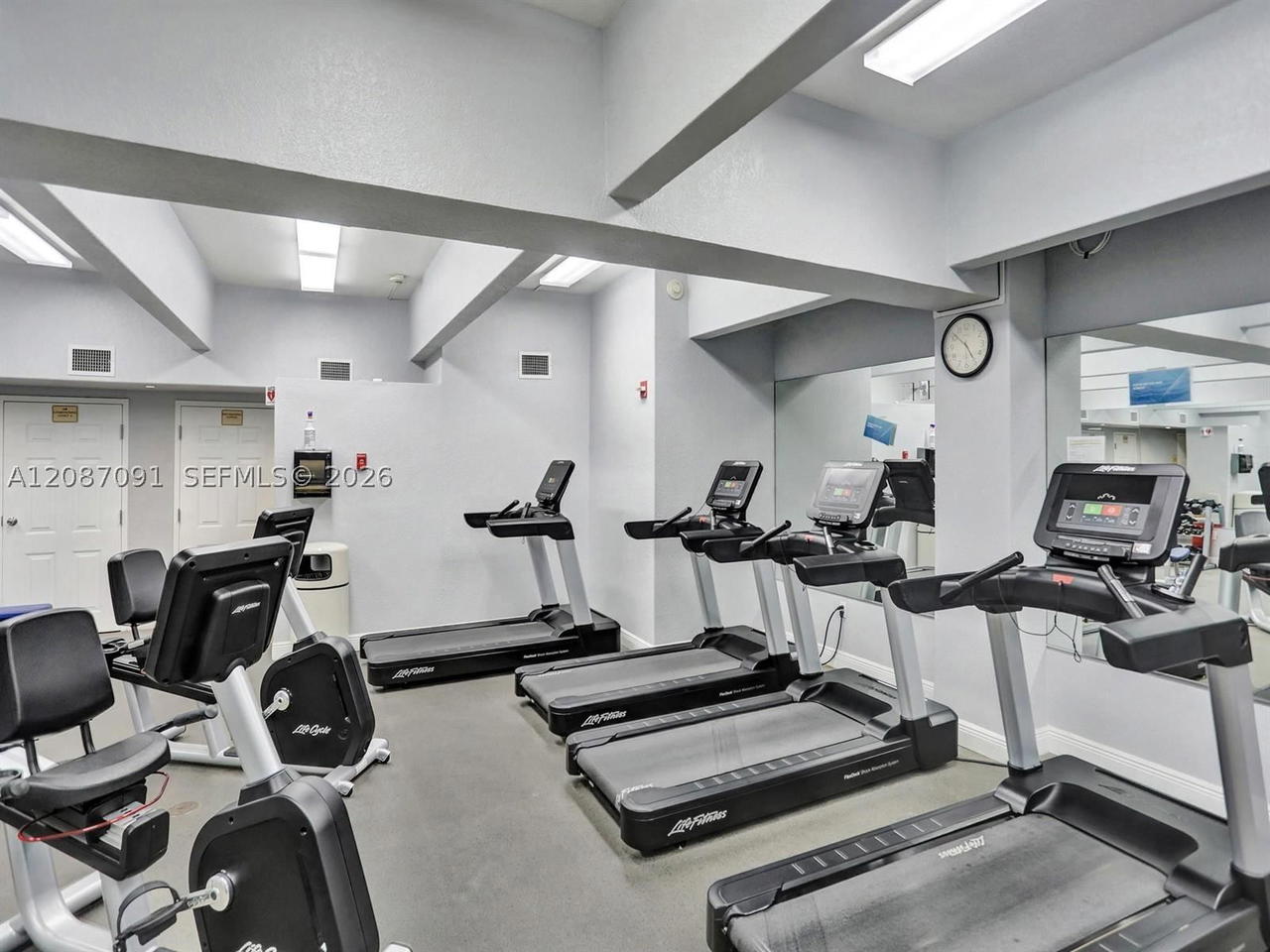 Real estate property located at 1880 Ocean Dr #402, Broward, La Mer Estates West Condo, Hallandale Beach, FL