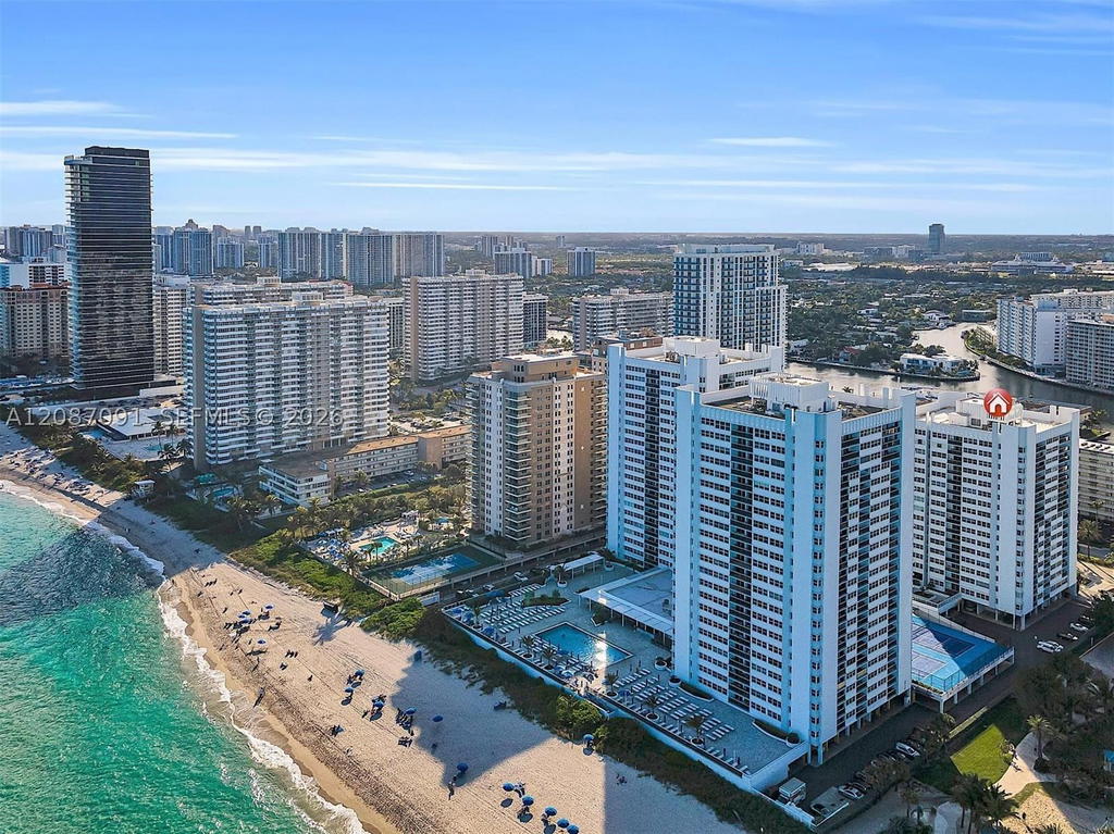 Real estate property located at 1880 Ocean Dr #402, Broward, La Mer Estates West Condo, Hallandale Beach, FL